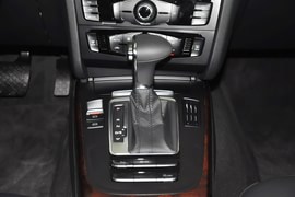 2013款奥迪A4L 35TFSI自动舒适型