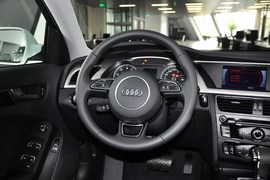 2013款奥迪A4L 35TFSI自动舒适型