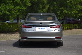 2020款雷克萨斯ES 300h 行政版 国VI