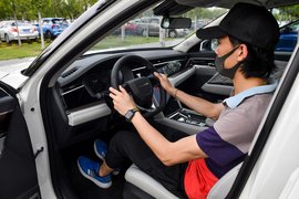 2020款东风启辰星260T 48V轻混增压星睿版