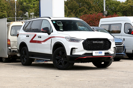 2020款上汽大通MAXUS D90 Pro 2.0T 柴油四驱畅享版