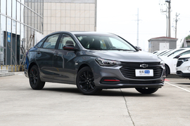 2020款雪佛兰科鲁泽 轻混 Redline 320T 双离合欢快版