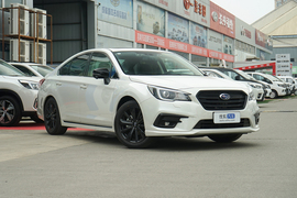 2020款 斯巴鲁力狮 2.5i 荣耀限量版 EyeSight