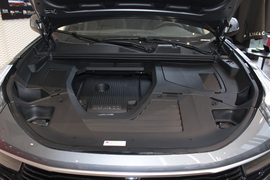 2020款领克01 2.0T 两驱纯Pro版 国VI