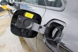 2020款起亚K5凯酷 380T GT-Line 尊贵版