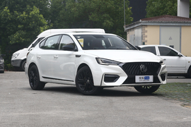 2020款名爵6 1.5T 自动Trophy旗舰版