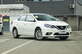 2021款 日产轩逸 经典 1.6XL 手动豪华版