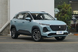 2020款新宝骏RS-3 1.5L CVT智能豪华型