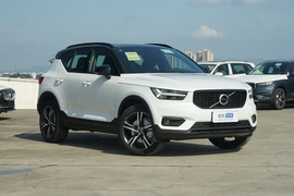 2021款沃尔沃XC40 T4 四驱智远运动版