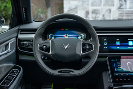 2021款 ARCFOX极狐 αT