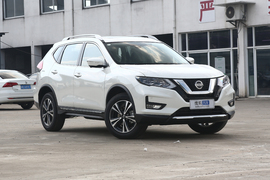 2021款日产奇骏 2.5L XL ITS CVT 4WD豪华领航版