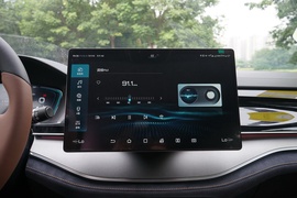 2021款 比亚迪唐DM 2.0T 四驱高性能版尊荣型
