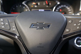 2021款雪佛兰探界者 Redline 550T 自动四驱RS