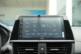 2021款丰田威驰FS 1.5L 手动锋驰版
