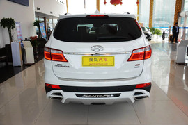 2013款现代格锐3.0L手自一体旗舰版6座