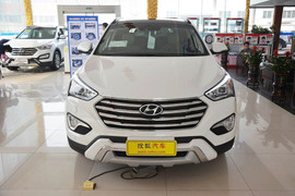2013款现代格锐3.0L手自一体旗舰版6座