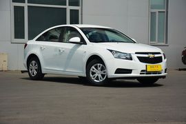 2013款雪佛兰科鲁兹1.6L SL MT