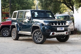 2020款北京BJ40 2.0T 自动四驱城市猎人版侠客型