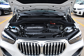 2021款 宝马X1 xDrive25Li 尊享型