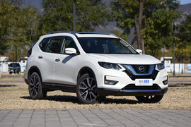 2021款日产奇骏 2.5L XV Premium CVT 4WD至尊领航版