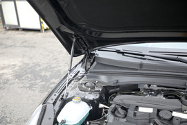 2020款起亚K5凯酷 270T CVVD 豪华版