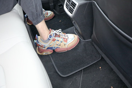 2020款起亚K5凯酷 270T CVVD 豪华版