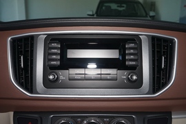 2020款 东风风行菱智 M5L 1.6L 9座基本型