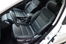 2021款 长安欧尚科赛5 1.6L CVT尊享型