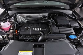 2013款奥迪Q3 35 TFSI舒适型
