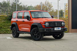 2021款 WEY坦克300 2.0T 越野版 挑战者