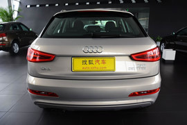 2013款奥迪Q3 35 TFSI舒适型