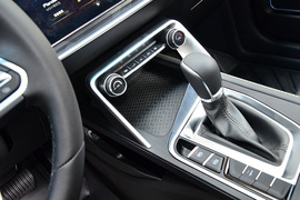 2021款 吉利缤瑞 1.4T CVT亚运版