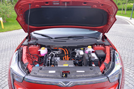 2020款哪吒U 520