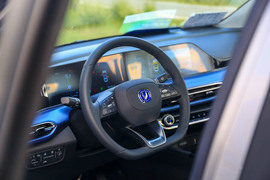 2019款长安新能源逸动E-Life EV460 智领版