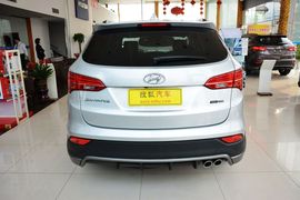 2013款现代胜达3.0L自动舒适导航四驱 京V