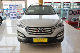 2013款现代胜达3.0L自动舒适导航四驱 京V