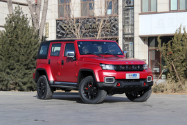 2021款北京BJ40 2.3T 自动四驱刀锋英雄版至尊型