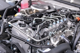 2021款东风锐骐皮卡 2.4T柴油两驱小康版基型车