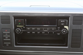 2021款 上汽MAXUS V80 2.0T PLUS 手动城市版短轴超低顶5／6座