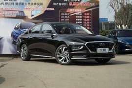 2021款 现代名图 1.8L CVT尊贵版LUX