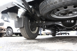 2021款 福田图雅诺 2.0T手动通途短轴平顶 5／6座4F20TC3