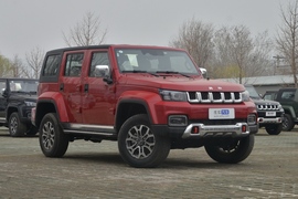 2020款北京BJ40 2.0T 自动四驱城市猎人版至尊型