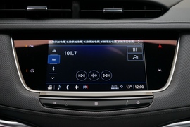 2021款 凯迪拉克XT6 2.0T 七座两驱风尚型