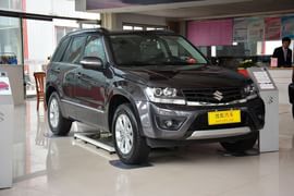 2013款铃木超级维特拉2.4L AT豪华导航5门版