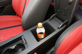 2021款 东风风神奕炫GS 230T 自动追月武士版