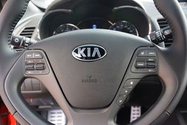 2014款起亚速迈1.6T豪华版