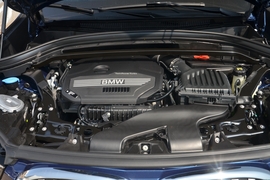 2021款宝马X1 sDrive20Li 时尚型