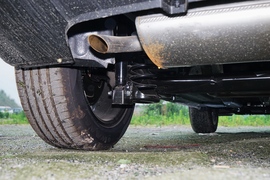 2021款奔腾T33 1.2T双离合豪华版