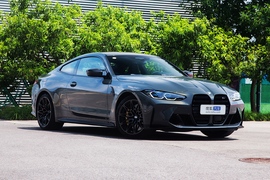 2021款宝马M4双门轿跑车 雷霆版