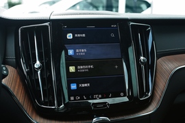 2022款沃尔沃XC60  B5 四驱 智雅豪华版